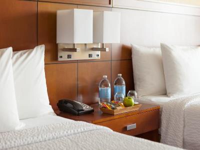 bedroom 2 - hotel courtyard miami airport - miami, florida, united states of america