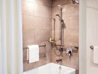 bathroom 1 - hotel hilton miami downtown - miami, florida, united states of america