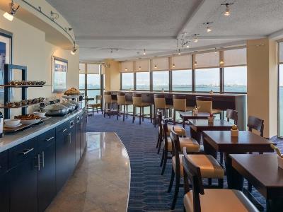 restaurant - hotel marriott biscayne bay - miami, florida, united states of america