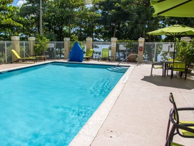 outdoor pool - hotel springhill suites miami airport south - miami, florida, united states of america