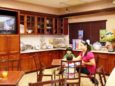 breakfast room - hotel hampton inn and suites miami-doral - miami, florida, united states of america