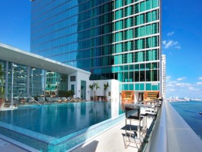 outdoor pool - hotel jw marriott marquis miami - miami, florida, united states of america