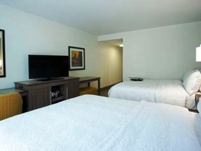 bedroom - hotel hampton inn suites minneapolis/downtown - minneapolis, united states of america