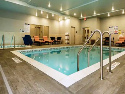indoor pool - hotel hampton inn and suites university area - minneapolis, united states of america