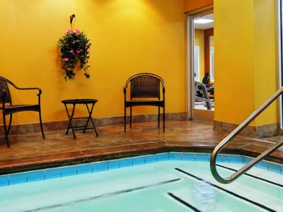 indoor pool - hotel embassy suites nashville at vanderbilt - nashville, tennessee, united states of america
