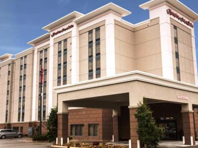 exterior view - hotel hampton inn and suites nashville airport - nashville, tennessee, united states of america