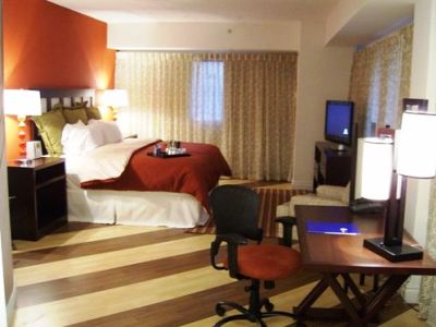 bedroom - hotel aloft nashville west end - nashville, tennessee, united states of america