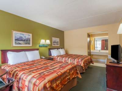 bedroom 3 - hotel days inn saint thomas west hospital - nashville, tennessee, united states of america