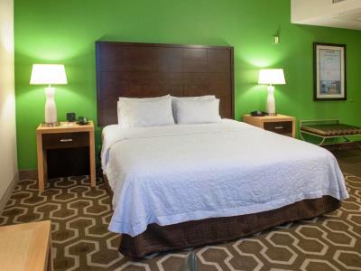 bedroom 1 - hotel hampton inn and suites downtown - new orleans, united states of america