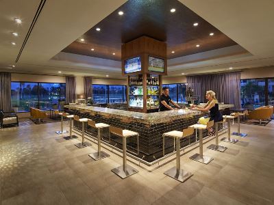 bar - hotel doubletree by hilton golf palm springs - palm springs, united states of america