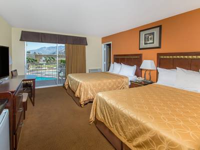 bedroom 1 - hotel days inn by wyndham palm springs - palm springs, united states of america