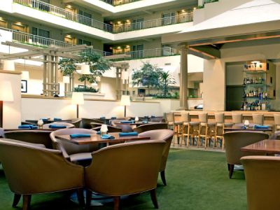 bar - hotel sheraton suites philadelphia airport - philadelphia, pennsylvania, united states of america