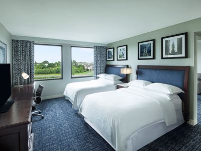 bedroom - hotel sheraton suites philadelphia airport - philadelphia, pennsylvania, united states of america