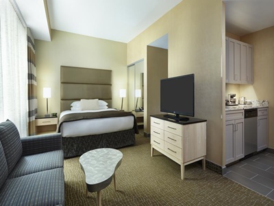 bedroom 8 - hotel doubletree philadelphia center city - philadelphia, pennsylvania, united states of america