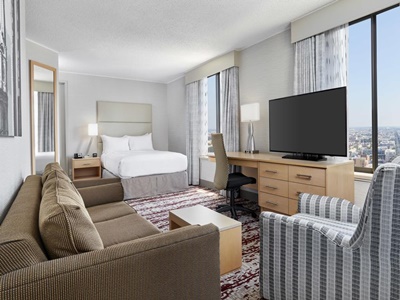 bedroom 1 - hotel doubletree philadelphia center city - philadelphia, pennsylvania, united states of america