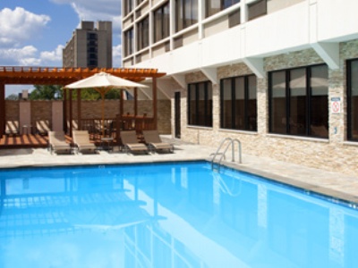 outdoor pool - hotel sheraton philadelphia university city - philadelphia, pennsylvania, united states of america