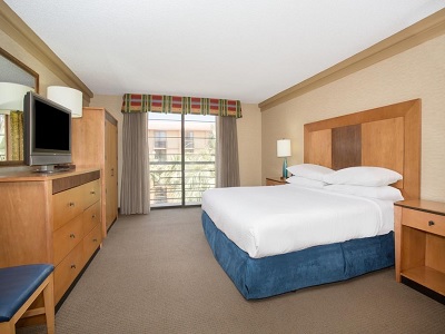 bedroom - hotel embassy suites phoenix biltmore - phoenix, arizona, united states of america