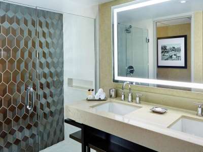 bathroom - hotel arizona biltmore, a waldorf astoria - phoenix, arizona, united states of america