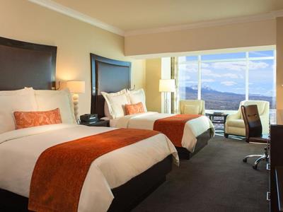 bedroom 1 - hotel atlantis casino resort spa - reno, united states of america