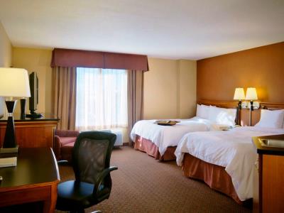 bedroom - hotel hampton inn salt lake city airport - salt lake city, united states of america