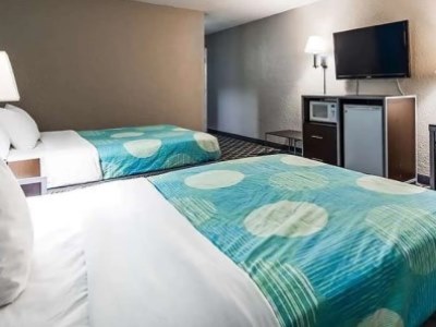 bedroom 1 - hotel travelodge sanantonio downtown northeast - san antonio, united states of america