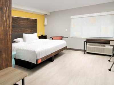 bedroom 2 - hotel tru by hilton downtown riverwalk - san antonio, united states of america