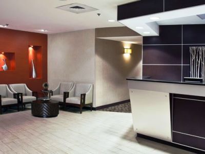 lobby - hotel doubletree by hilton savannah airport - savannah, united states of america