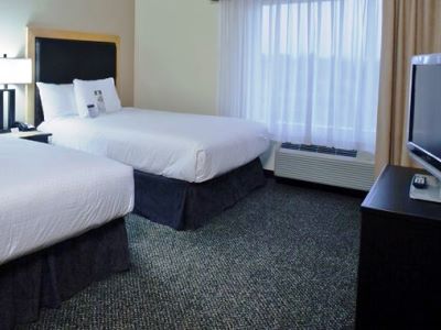 bedroom 1 - hotel doubletree by hilton savannah airport - savannah, united states of america