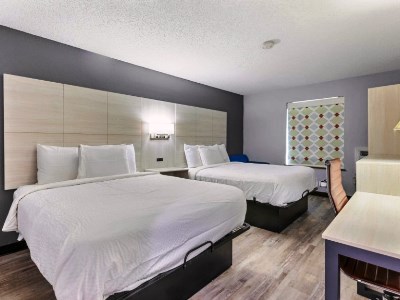 bedroom 2 - hotel days inn wyndham savannah gateway i-95 - savannah, united states of america