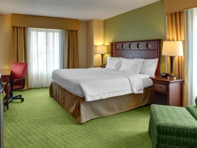 bedroom - hotel hampton inn and suites tampa ybor city - tampa, united states of america