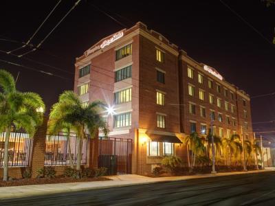 Hampton Inn And Suites Tampa Ybor City