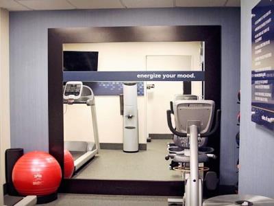 gym - hotel hampton inn tampa/ rocky point airport - tampa, united states of america