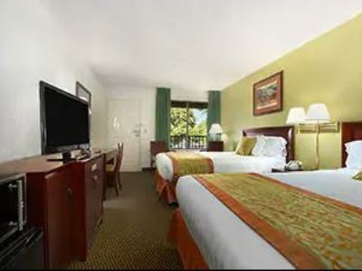 bedroom 1 - hotel ramada by wyndham temple terrace/tampa n - tampa, united states of america