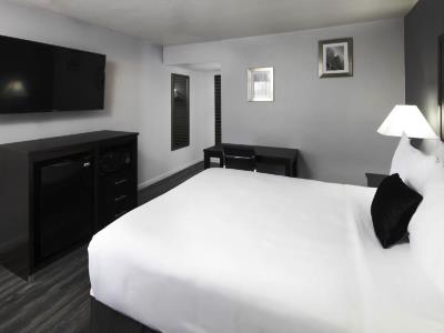 bedroom 1 - hotel red lion inn and suites tucson downtown - tucson, united states of america