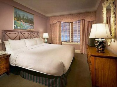 bedroom - hotel lombardy - washington, dc, united states of america