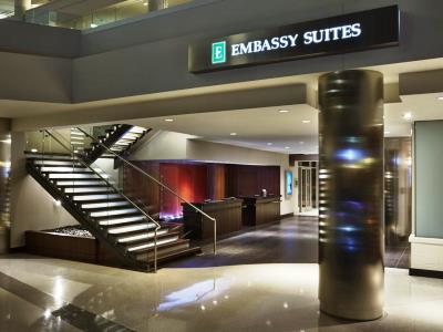 lobby - hotel embassy suites at chevy chase pavilion - washington, dc, united states of america