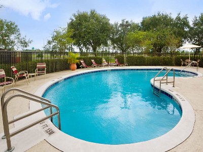 outdoor pool - hotel ramada suites orlando airport - orlando, united states of america