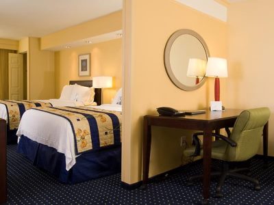 bedroom - hotel springhill suites orlando airport - orlando, united states of america