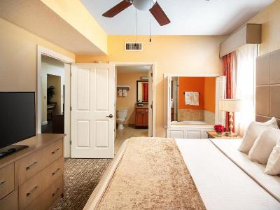 bedroom - hotel floridays resort orlando - orlando, united states of america