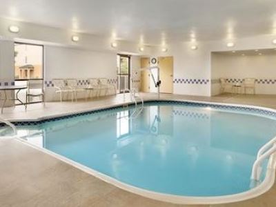 indoor pool - hotel hampton inn akron-fairlawn - akron, united states of america