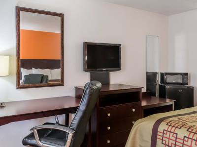 bedroom 2 - hotel days inn by wyndham amarillo-medical ctr - amarillo, united states of america