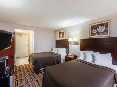 bedroom 4 - hotel days inn by wyndham amarillo east - amarillo, united states of america