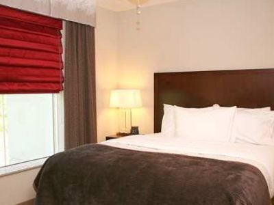 bedroom - hotel embassy suites birmingham hoover - hoover, united states of america