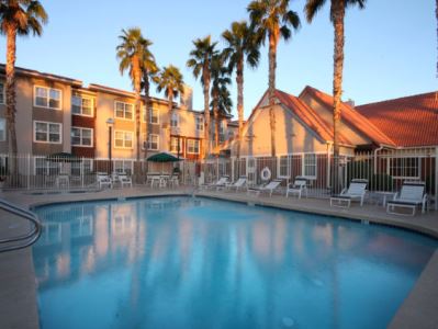 outdoor pool - hotel residence inn phoenix fashion center - chandler, arizona, united states of america