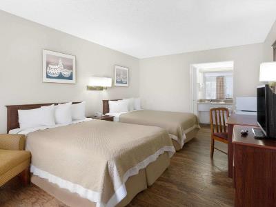 bedroom 2 - hotel days inn by wyndham kingman west - kingman, united states of america
