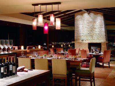 restaurant - hotel ritz-carlton dove mountain - marana, united states of america
