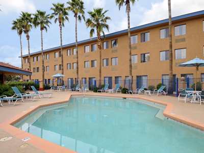 outdoor pool - hotel days hotel by wyndham mesa near phoenix - mesa, united states of america