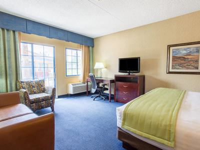 bedroom - hotel days hotel by wyndham mesa near phoenix - mesa, united states of america