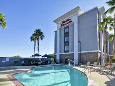 outdoor pool - hotel hampton inn and suites yuma - yuma, united states of america