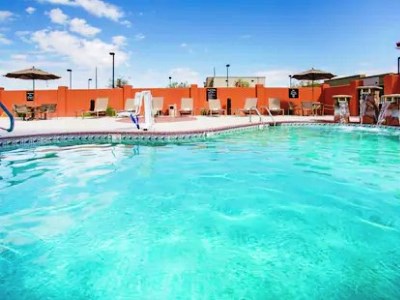 outdoor pool - hotel homewood suites by hilton yuma - yuma, united states of america